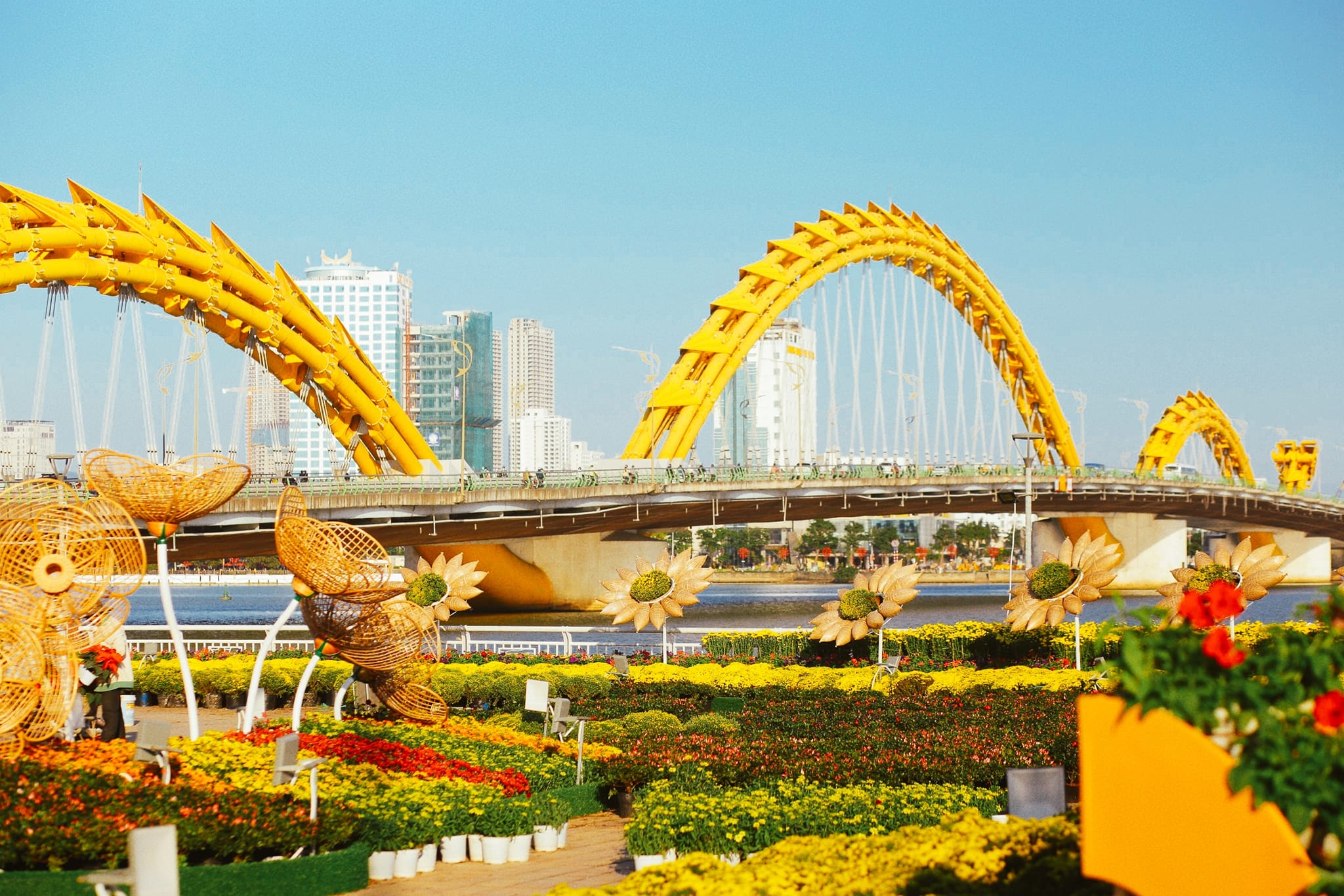 Địa điểm vui chơi Tết Nguyên đán Quý Mão hot nhất Đà Nẵng